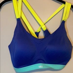 Victoria’s Secret sports bra 36D